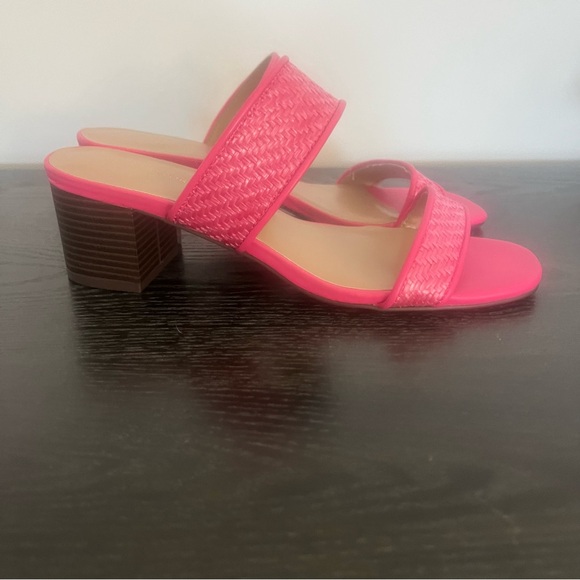 NWT Ann Taylor Liv Pink Block Heel Sandals, Size 7 - Picture 3 of 7